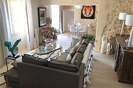 A Private Villa in the Picturesque Village of Joucas