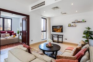 Burj Khalifa Boulevard Street Serviced Apartment