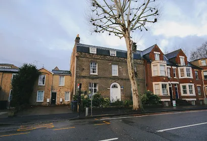 Cambridge City Studios Apartments