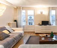 IMPECCABLE LOCATION IN THE HEART OF HISTORICAL AND TRENDY MARAIS