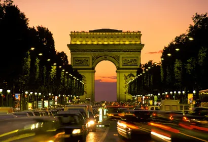 Rue Daru-Champs Elysees