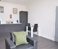 Feltham Serviced Apartment