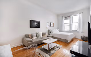 The Broker’s Suite