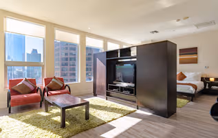 TenTen Wilshire Street Service Apartments