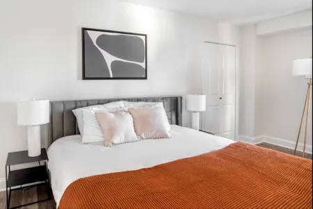 Waterside Plaza Apartment