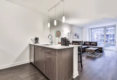 Marquee West Randolph Serviced Apartment