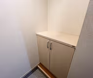 1 Chome Yuigahama Apartments