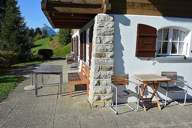 19th Century Sun Drenched Chalet With View of Hornberg