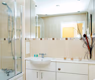 Family bathroom at Cardinal Place