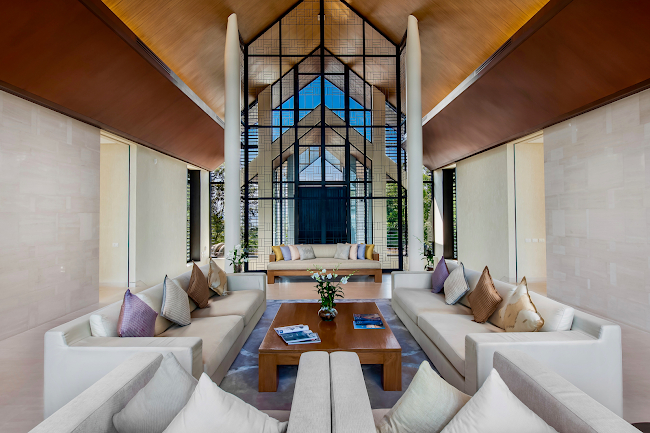 A Luxuriously Stylish Villa in Phuket