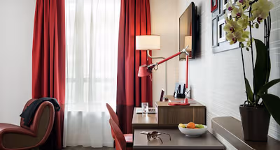 Stunning living area in La Défense Courbevoie, Champs Elysees