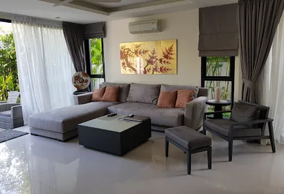 Laguna Park Townhomes 5 Bed
