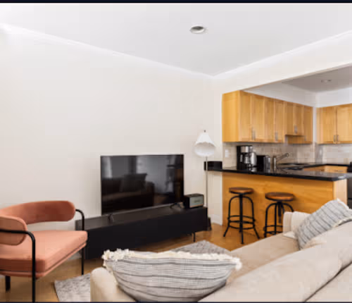 Mulberry Street Apartment