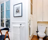 Toilet at Pinot Grigio Serviced Apartment, Bastille