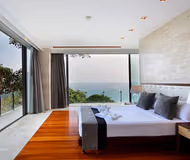Breathtaking 6 Bedroom Villa in Kathu District