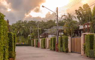 Rawai VIP Villas, Kids Park & Spa (6 Bed)