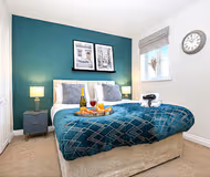 Berrywood House - Close to Northampton Town Centre - Free Parking, Fast Wifi, SmartTV with Netflix by Yoko Property