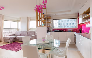 15TH FLOOR SUPERB VIEW IN THE HEART OF PARIS