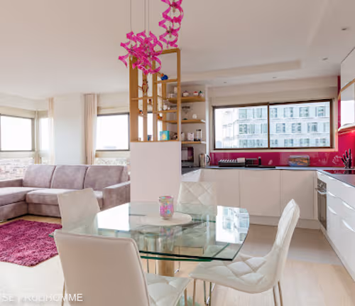 Located on 15th floor-Superb view in the heart of Paris