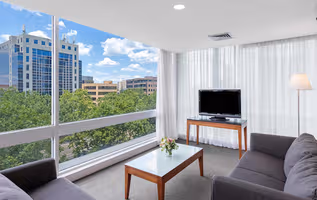 Apartments Near Albert Cricket Ground