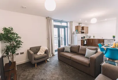 Bridge Square Apartments