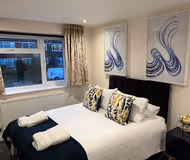 2 Beech Tree Close, Stanmore Apartment