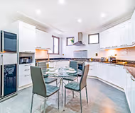 Fully Functional Kitchen with Breakfast Table in Dubai Villa