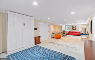 Falls Church, Jefferson