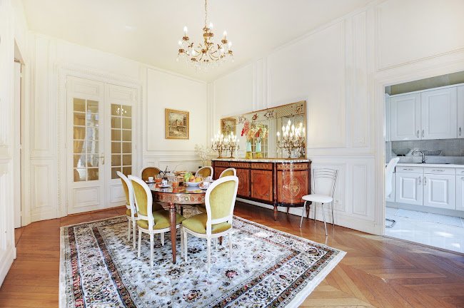 200M2 LUXURY IN AVENUE FRANKLIN D ROOSEVELT