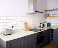 Full kitchen at Seaview