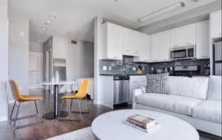 N Broadway Serviced Apartments