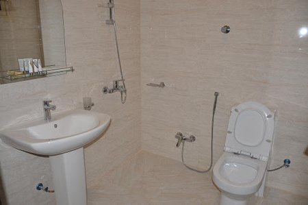 Bathroom at Al khalifa Al Mamoon Street Serviced Apartment