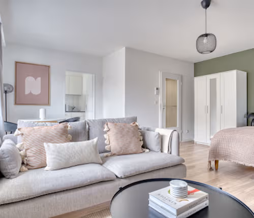 Hegenheimerstrasse Serviced Apartments