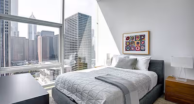 E Illinois Street Serviced Apartment