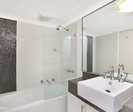 College Street Serviced Apartments