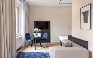 Eschersheimer  Suite I