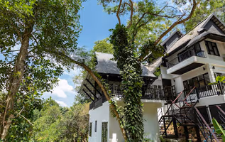 Patong Garden House-  6 Bed Luxury Villa