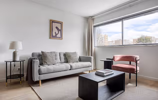 Malha Serviced apartment