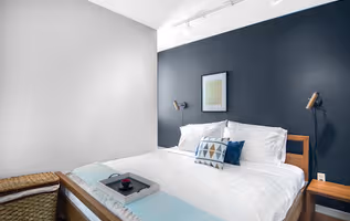 Dore Street Apartment