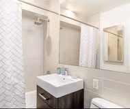 W 15th St Serviced Apartments