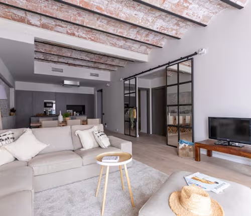 Brick Style Beach Serviced Apartment