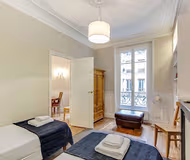 Rue De Moines One bedroom Apt. - Champs Elysees