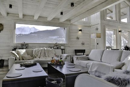 Sublime Chalet in the Stunning Vista of Mont Blanc