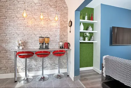 Bevington house modern chic home sleeps 8