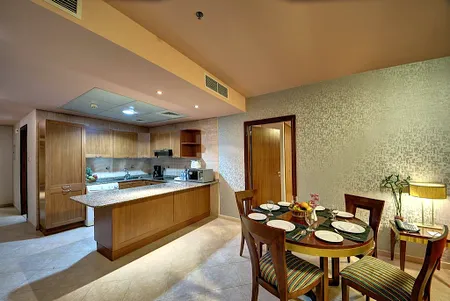 Dining space at Kuwait St. Residences Serviced Apartments, Bur Dubai
