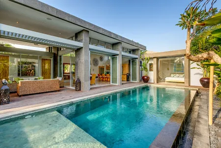 A Luxurious Aramanis Bamboo Villa