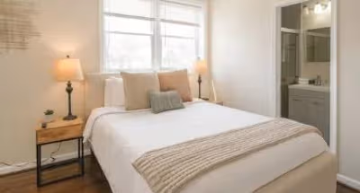 S Glebe Rd Apartment