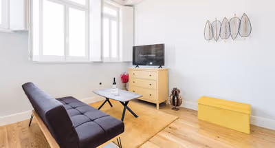 Frei's Yellow Studio
