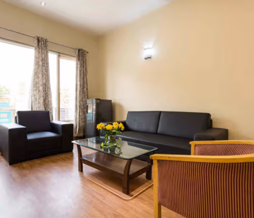 Sterling Golf Course Studio, Gurgaon