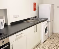 Sutton 1 Bedroom Apartment